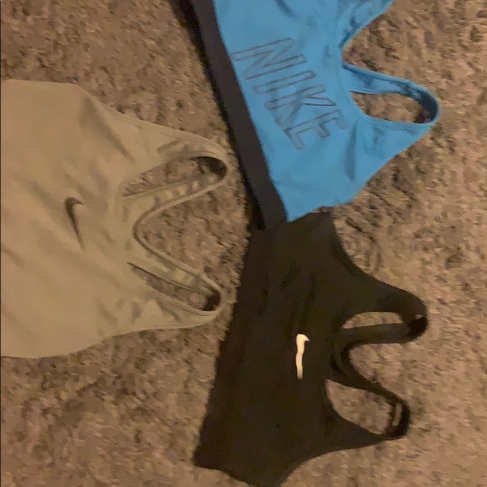 nike sports bras